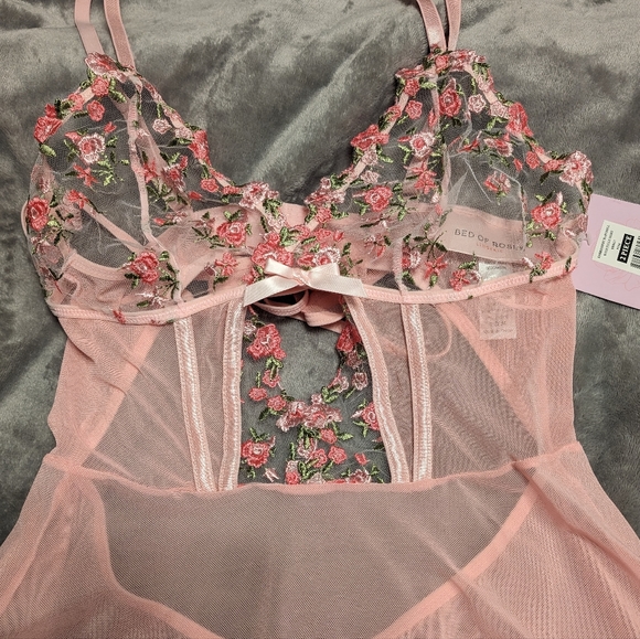 NWT Bed of Roses Lingerie Set - Picture 8 of 8